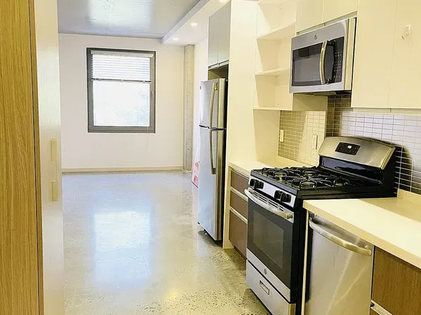 577 W 161st St #4C, New York, NY 10032
