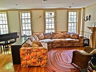 Rented by Level Group