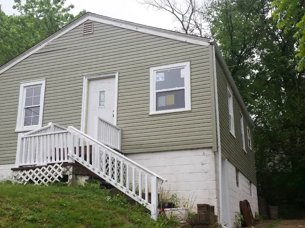 1005 Marie Ave, Alton, IL 62002