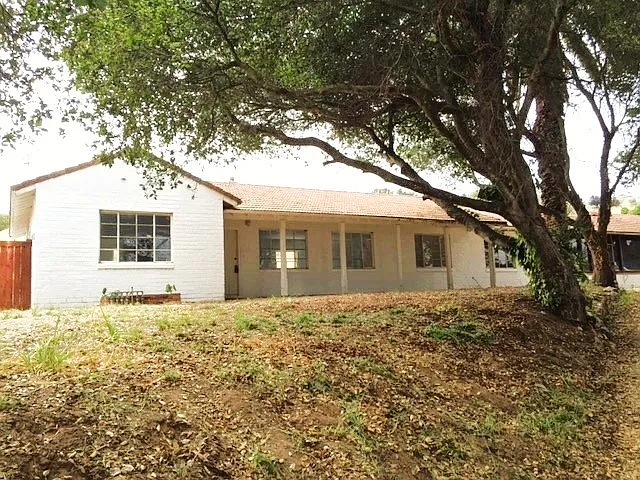 1598 El Camino Real — Photo 14