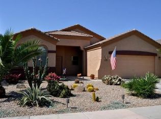 1723 W Green Tree Dr, San Tan Valley, AZ 85142