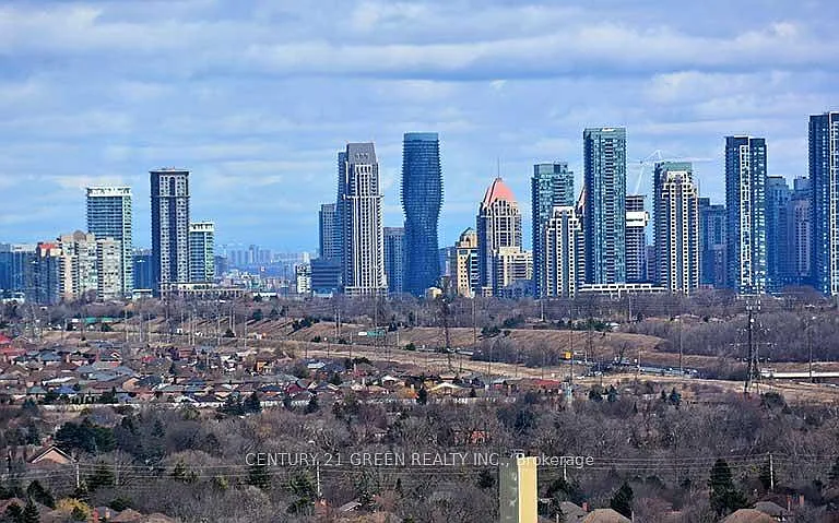 4655 Glen Erin Dr #Penthouse 4-4 — Photo 28