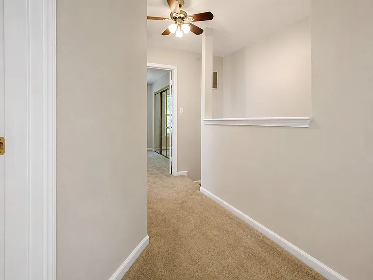 6904 Myersview Dr — Photo 11