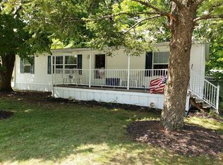 5 Oahu Ln, Plattekill, NY 12561