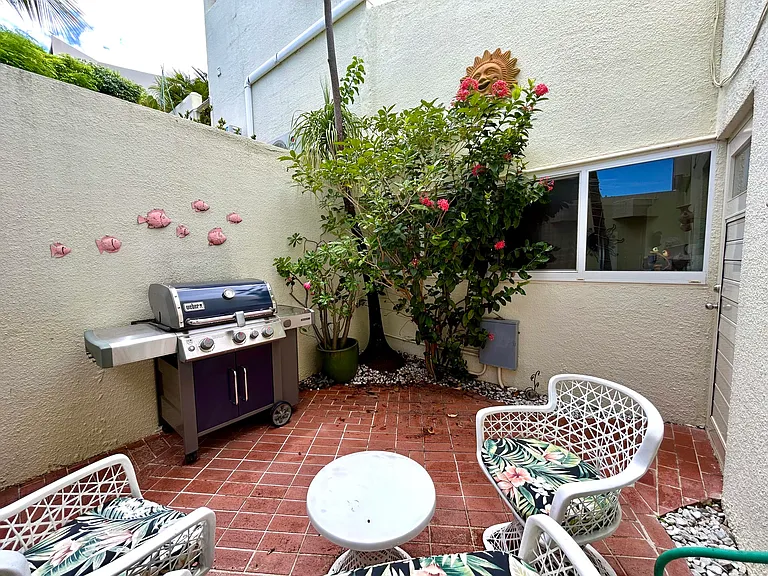409 Teagues Bay Est #EB — Photo 6