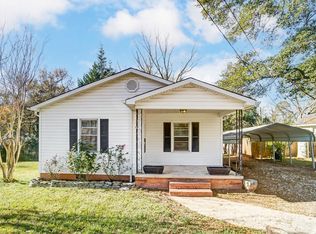 305 Belton Ave, Mount Holly, NC 28120