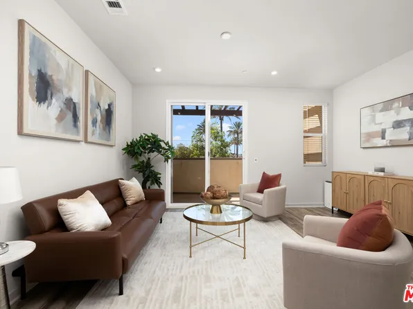 126 Dove Lndg, Covina, CA 91722