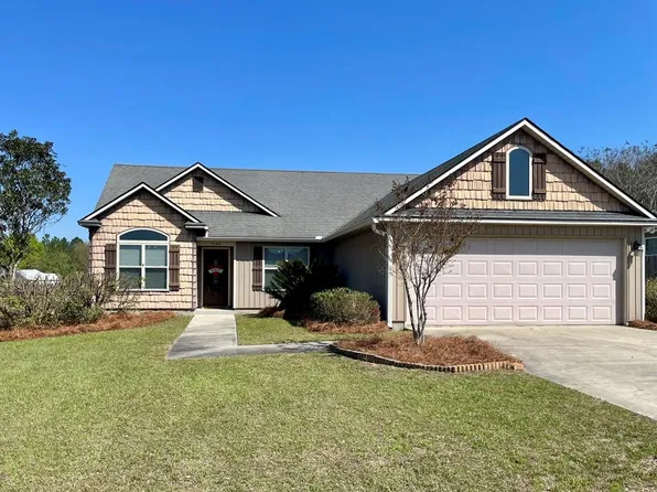 7493 Kayla Dr, Hahira, GA 31632