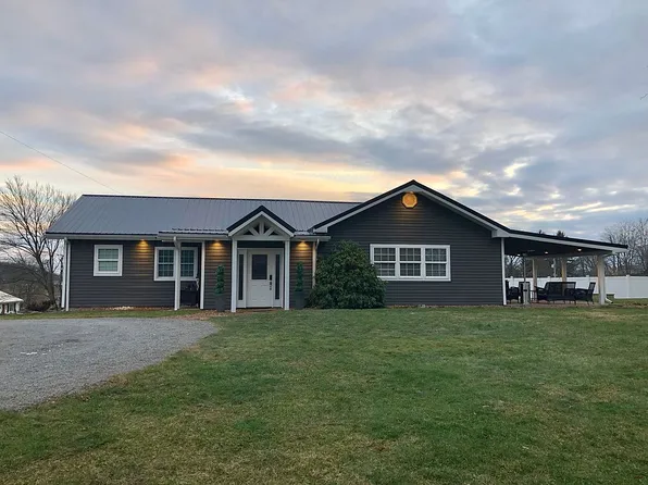 124 Venwick Dr, Kittanning, PA 16201