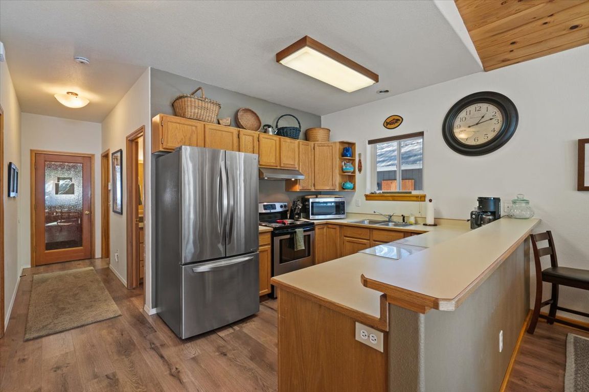 13-Kitchen