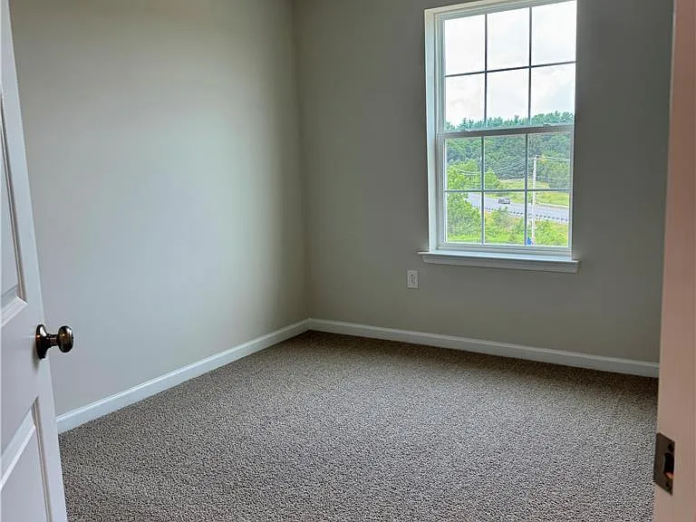 8203 Alexander Ct — Photo 18