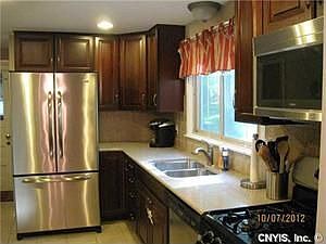 2nd image of 117 Sunridge Ave