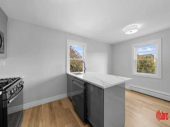 1017 East 92nd Street image 13 of 42