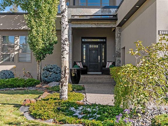 4th image of 122 W Aspen Ridge Pl SW