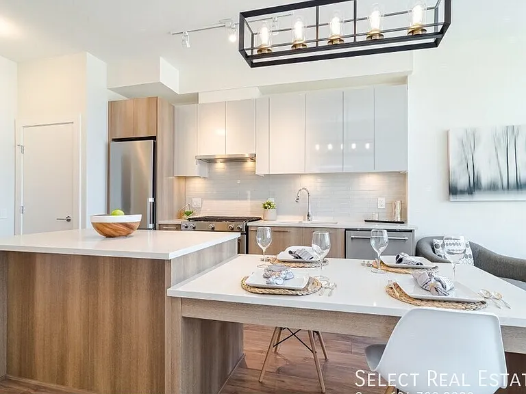 258 Nelsons Ct #2404 — Photo 4