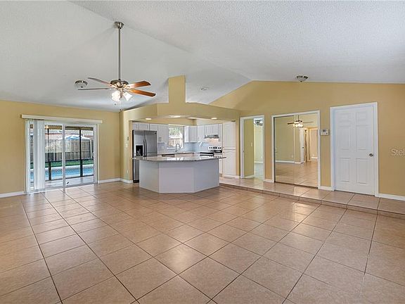 2nd image of 8116 Laso Ct