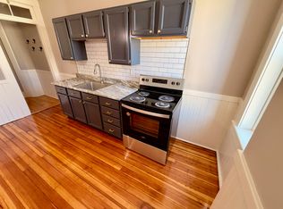 69 S Pleasant St #13, Amherst, MA 01002