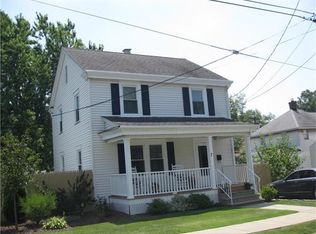 7 Lawrence St, Fords, NJ 08863
