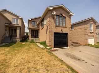 6 Ormerod St #BASEMENT, Toronto, ON M1B 2Y2