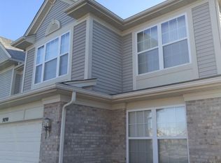 9890 Wakefield Ln, Huntley, IL 60142