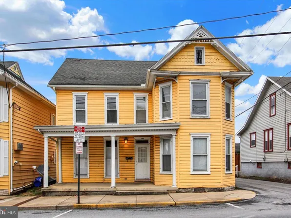 15 E Orange St, Shippensburg, PA 17257