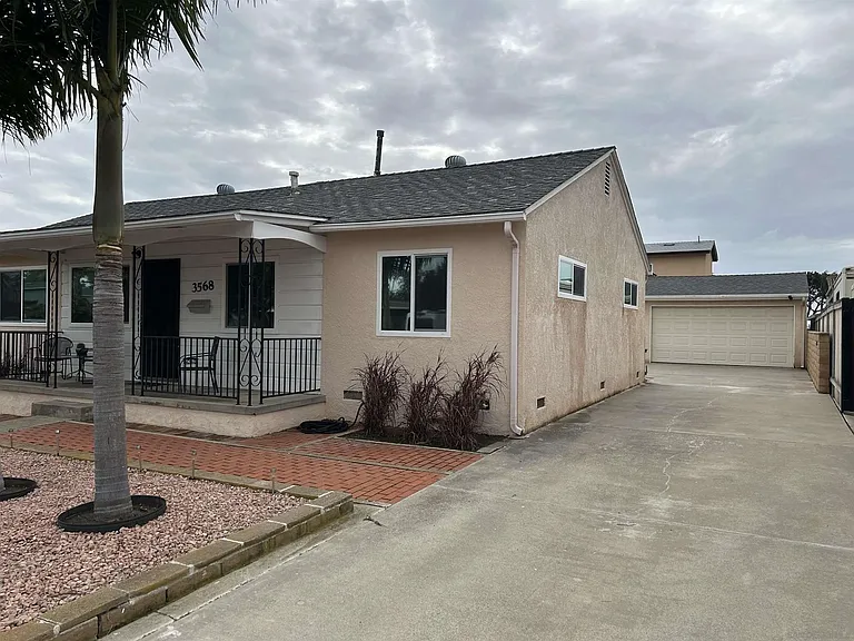 3568 Ottawa Ave — Photo 5