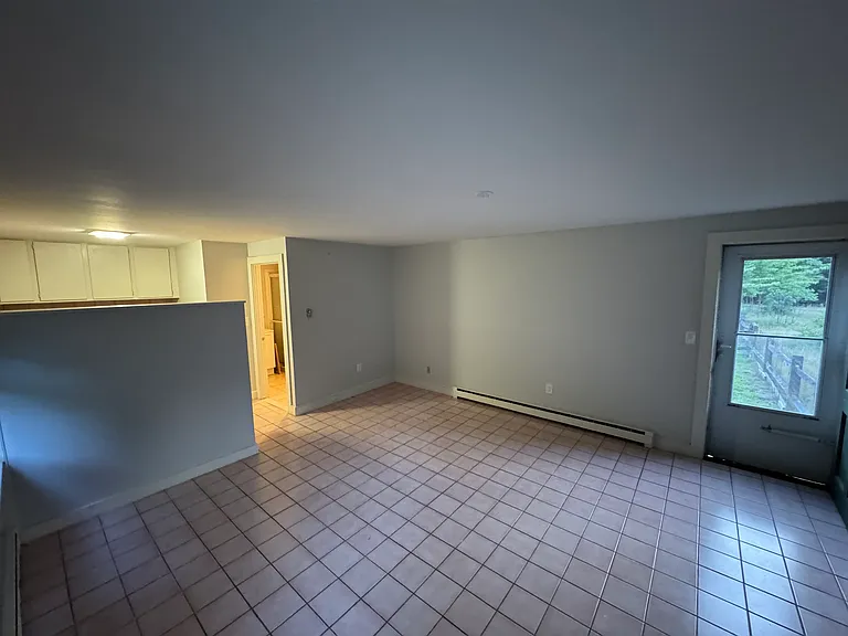 729 Center St #2 — Photo 3