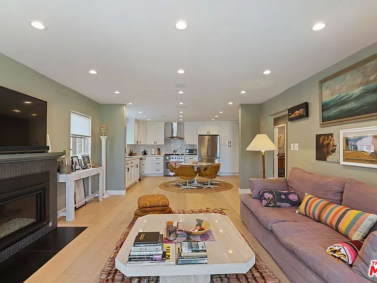 1445 S Stanley Ave — Photo 4