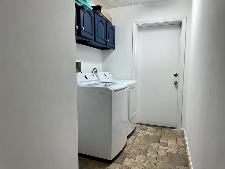 6944 Misty Lake Way — Photo 23