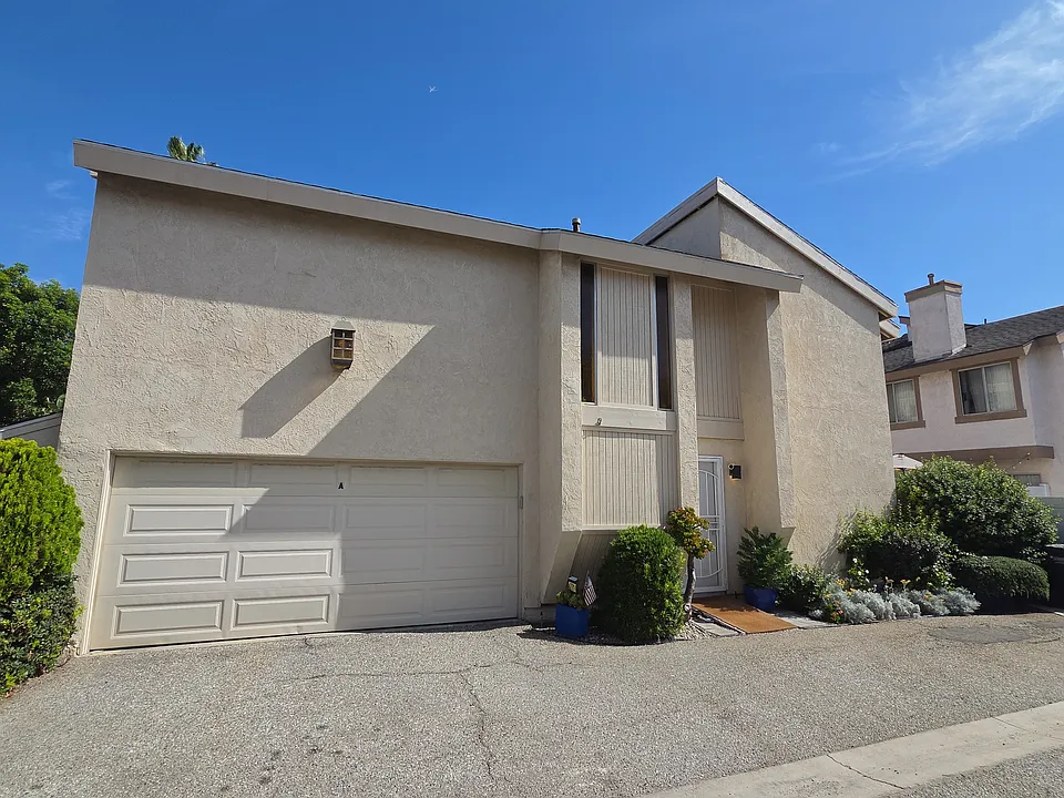 4791 James Cir