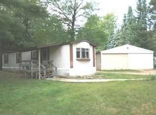 10191 Anger Rd, Harrison, MI 48625