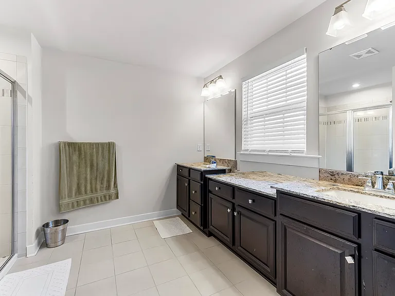 305 Goodwick Dr — Photo 25