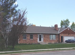 1266 E Snow Creek Dr, Layton, UT 84040