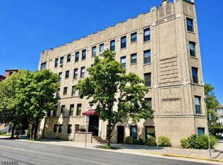 787 Summit Ave BLDG 787 #11, Jersey City, NJ 07307