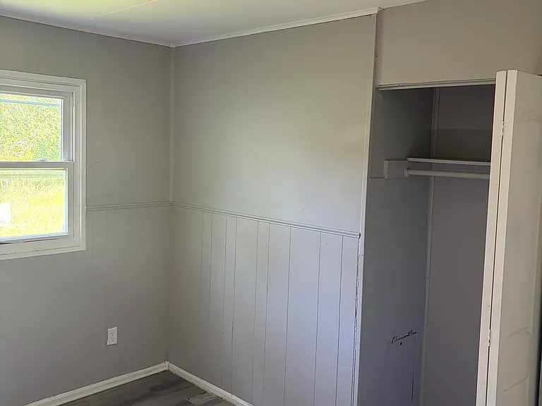 2166 Warrick St — Photo 11