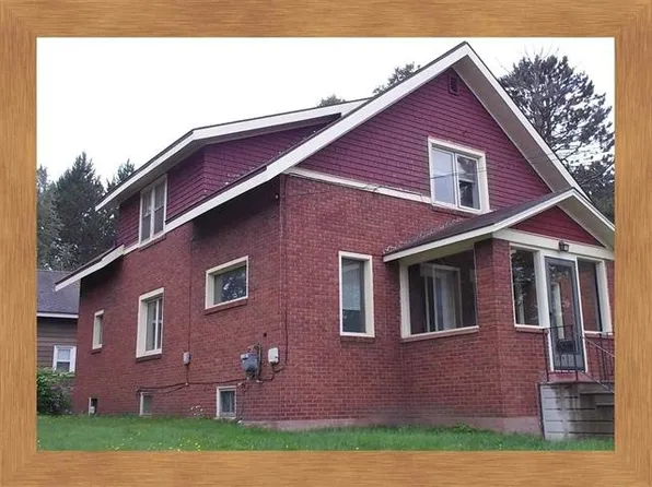 657 Lake Ave, Ironwood, MI 49938