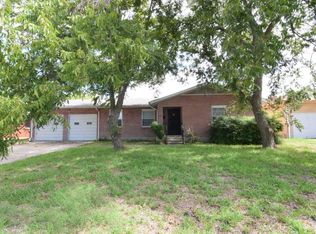 1813 S 45th St, Temple, TX 76504