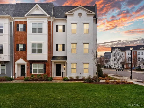 5501 Coopers Walk Ln, Richmond, VA 23230