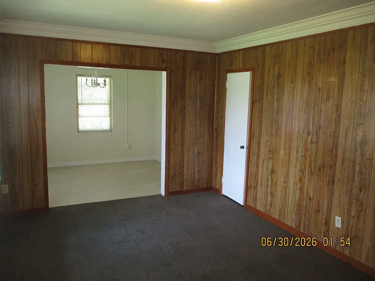 2502 Belmont Dr — Photo 7