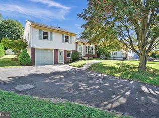2415 E Helms Mnr, Upper Chichester, PA 19061