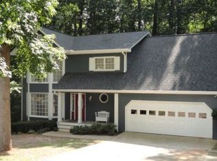 1497 Hickory Dr, Lilburn, GA 30047