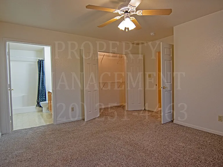 813 Shawnee St — Photo 39