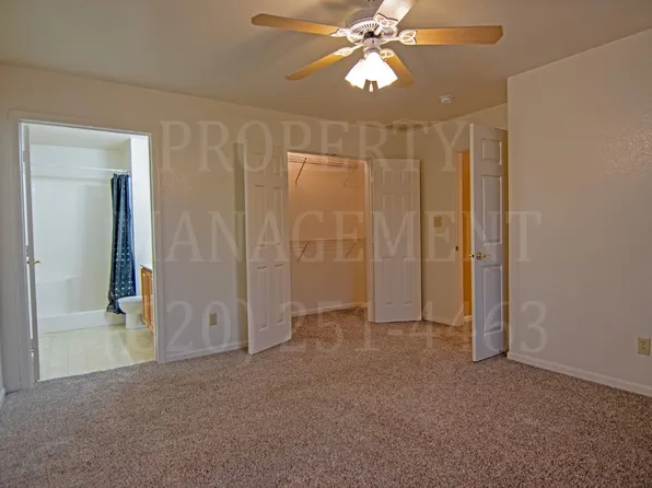 813 Shawnee St, South Coffeyville, OK 74072