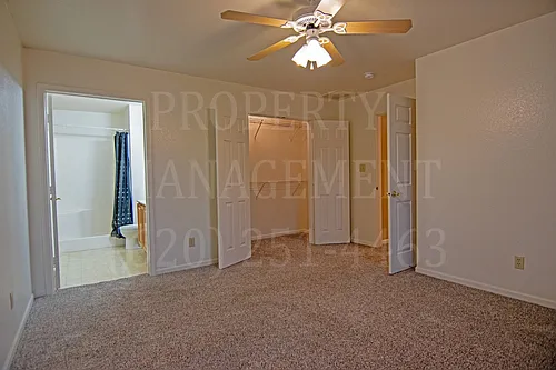 813 Shawnee St Photo 1