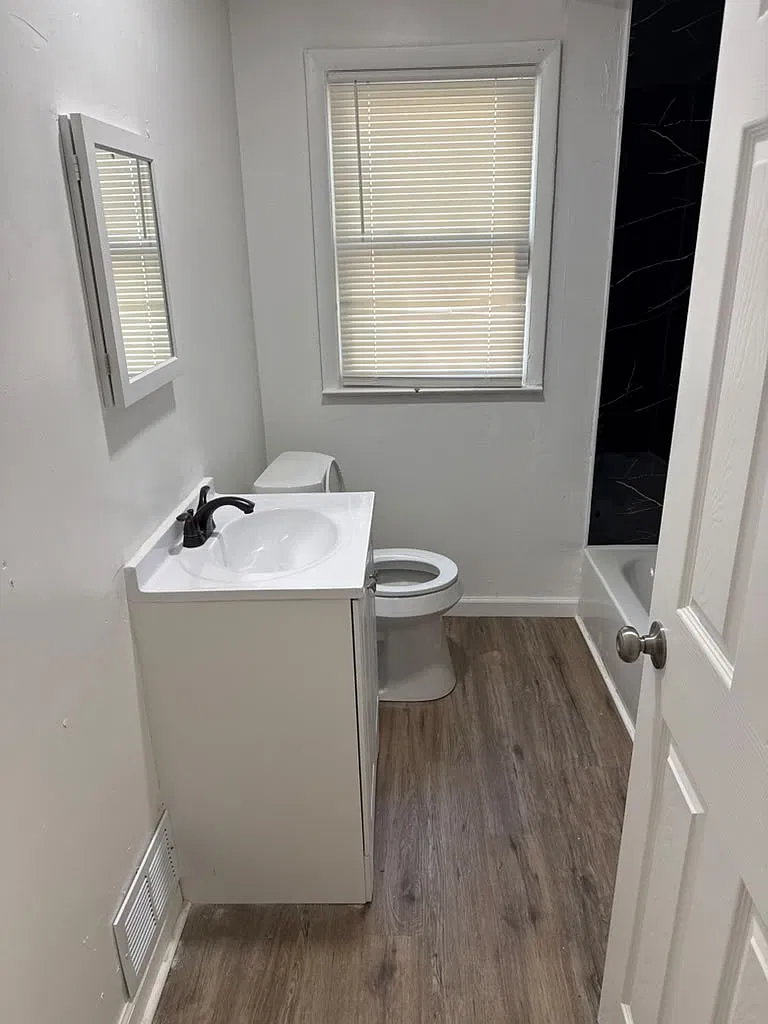 3 bed, 925 sqft, $1,400 — Photo 3