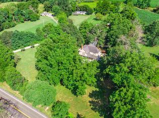 19 Corey Hill Ln, Staunton, VA 24401