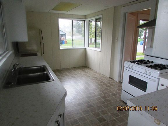 4th image of 4704 S Sheridan Ave