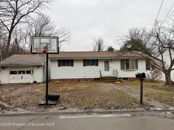 2712 Lafayette St, Scranton, PA 18504
