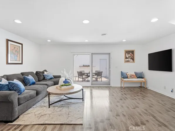 20244 Magnolia St, Huntington Beach, CA 92646