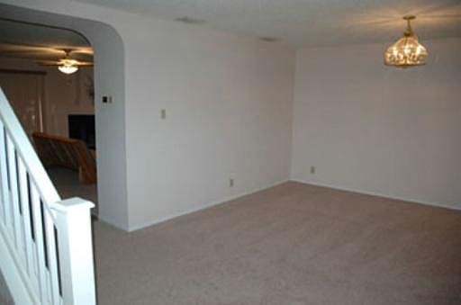 3rd image of 10947 HAMLEN PARK DR